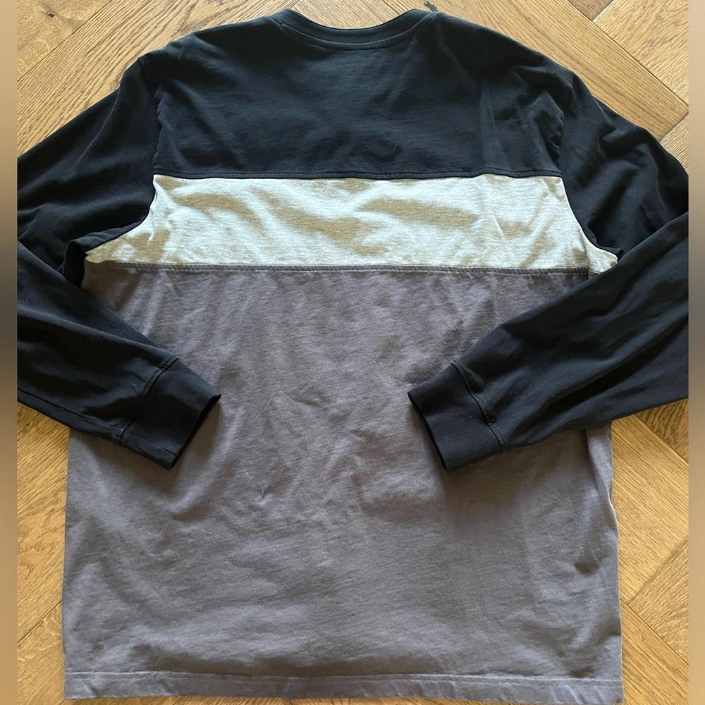 Harley Davidson Men’s Long Sleeved Henley Shirt - NWOT - Picture 2 of 7